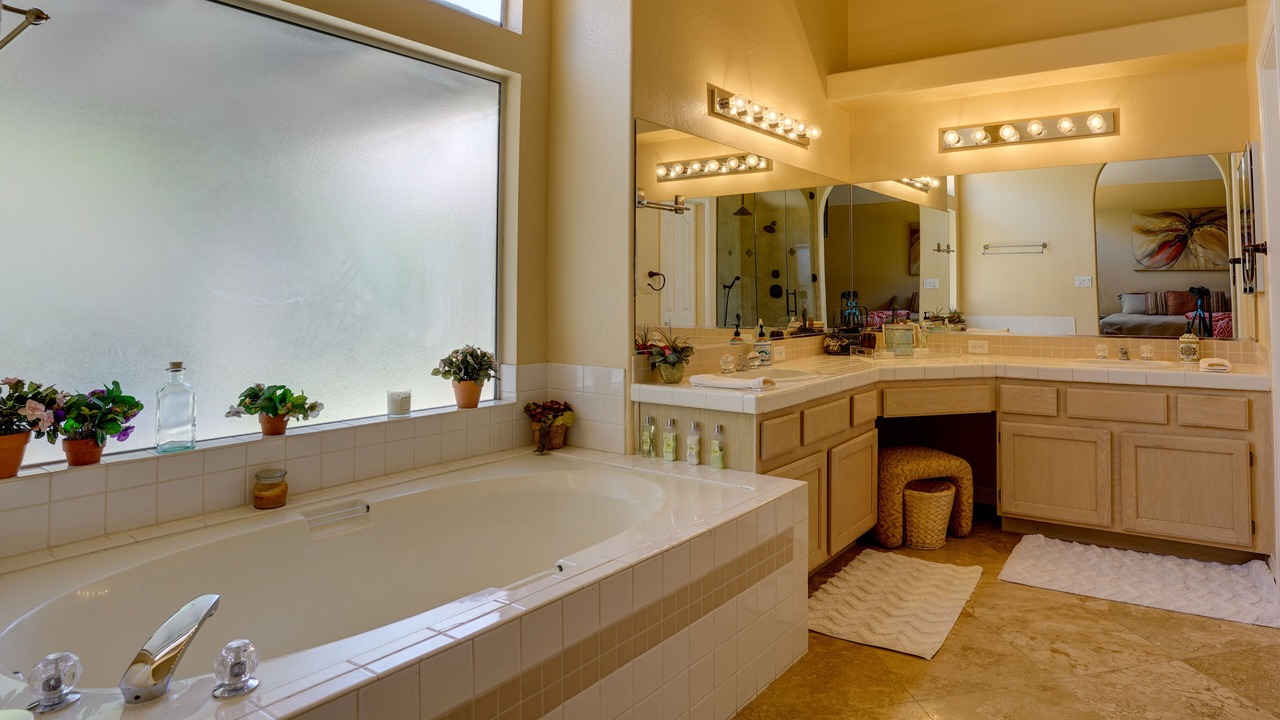 Photo of Bathroom in Green Valley North