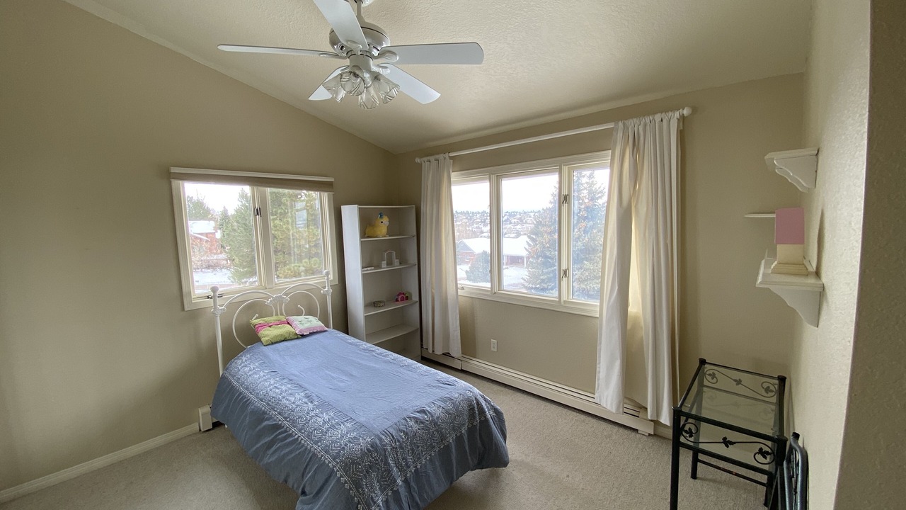 Photo of Bedroom in The Pinery