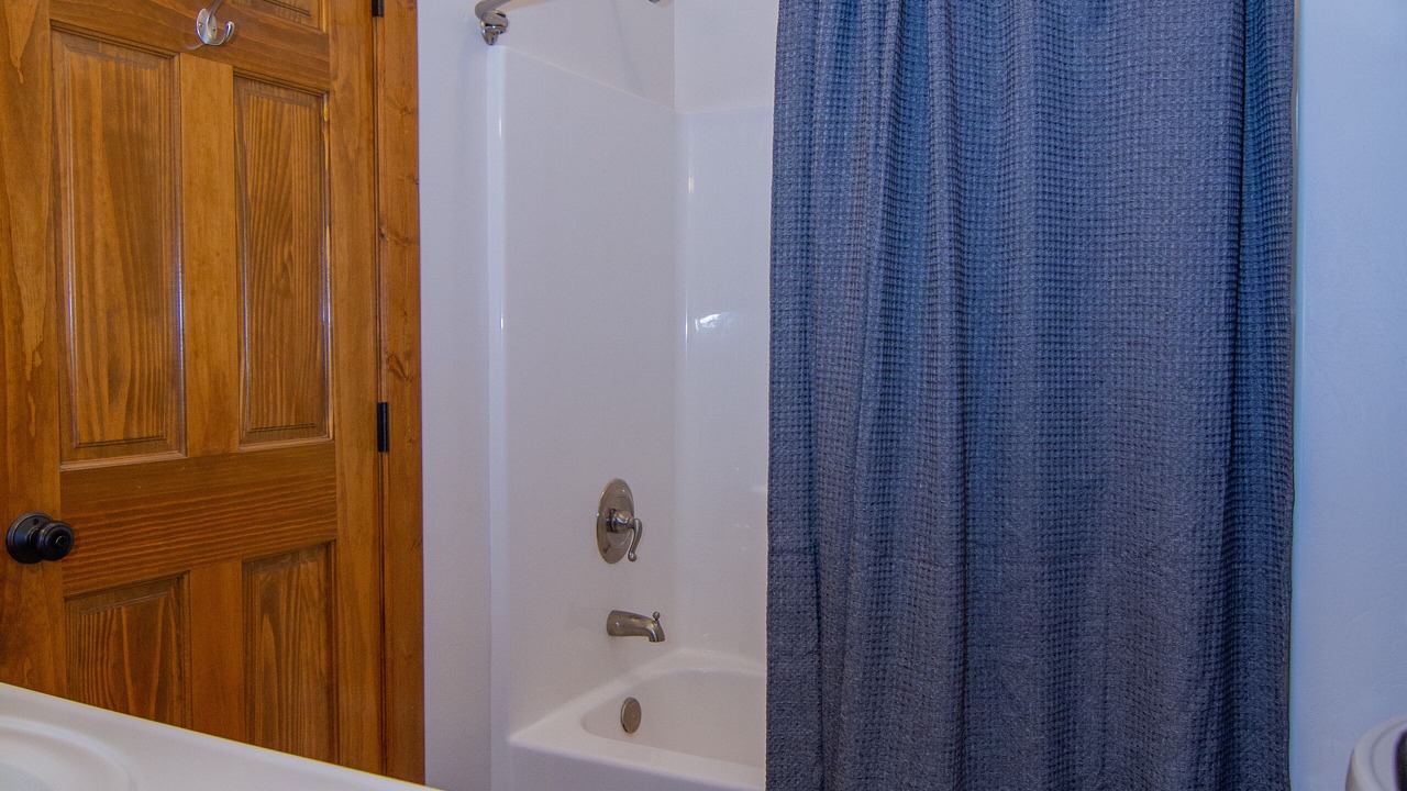Photo of Bathroom in Palisade