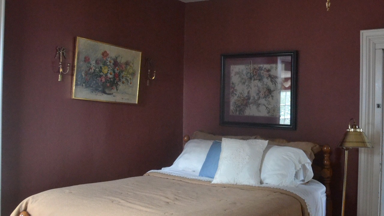 Photo of Bedroom in Russellville