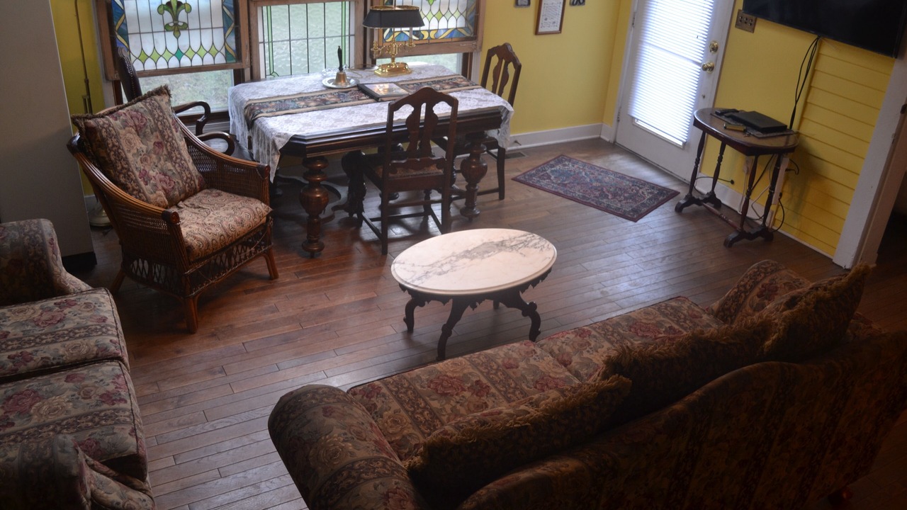 Photo of Livingroom in Russellville