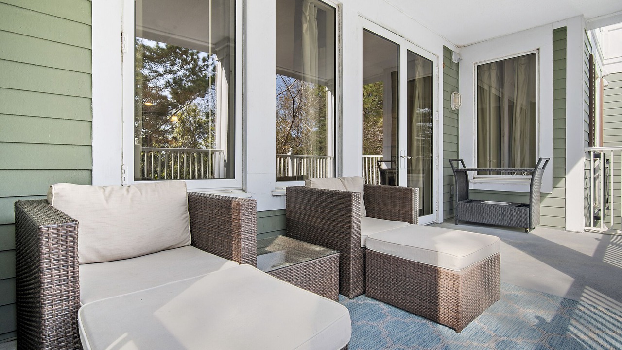 Photo of Patio Balcony in Baytowne Wharf