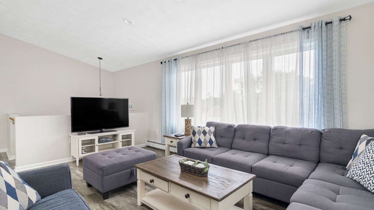 Photo of Bedroom in Eastward Look