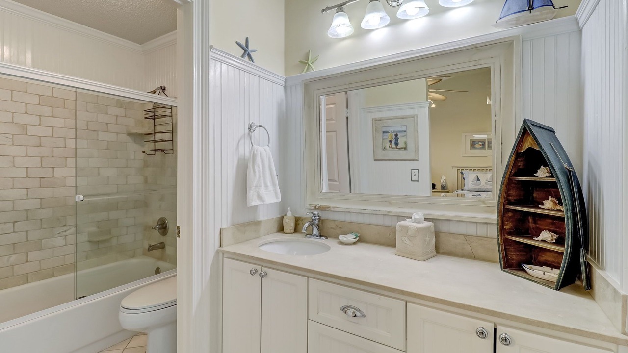 Photo of Bathroom in Amelia City