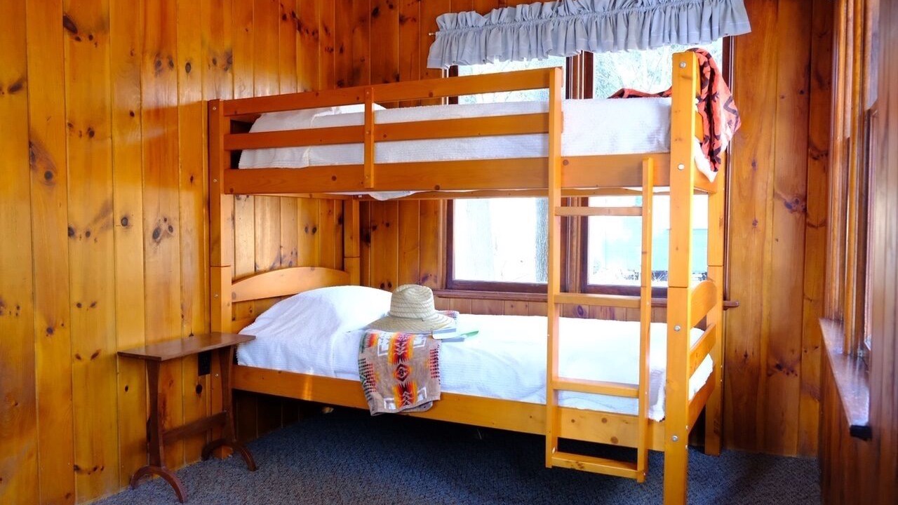 Photo of Bedroom in Idlewild