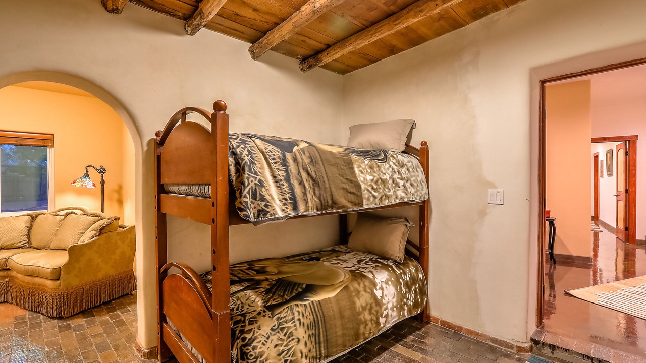Photo of Bedroom in Bernalillo