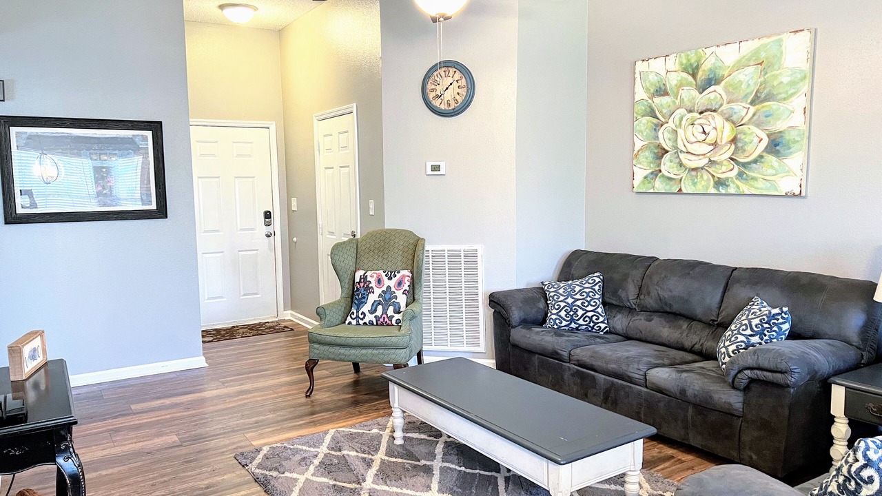 Photo of Livingroom in Madison