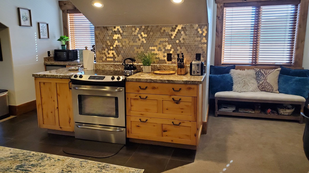 Photo of Kitchen in Midway