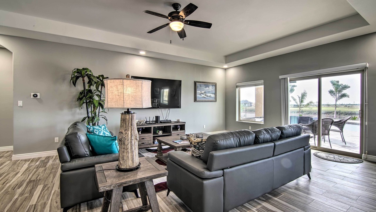 Photo of Livingroom in Laguna Vista