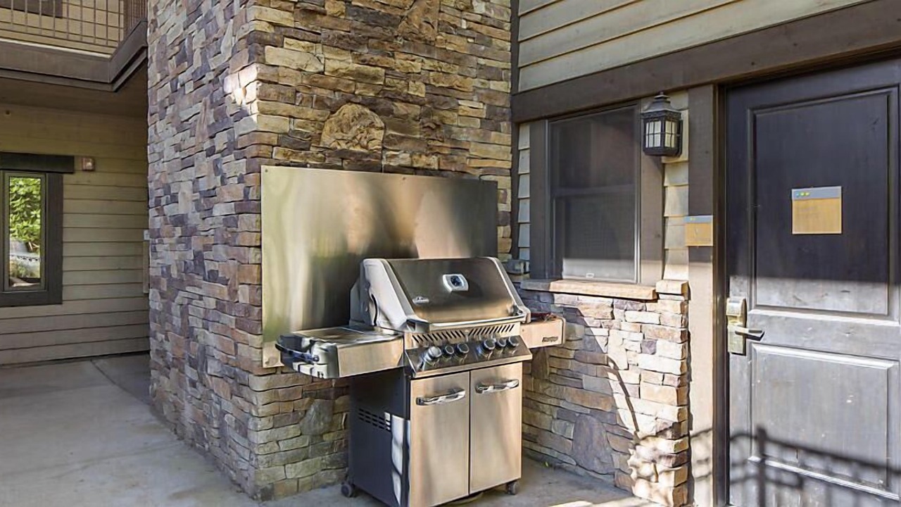 Photo of Outdoor in West End
