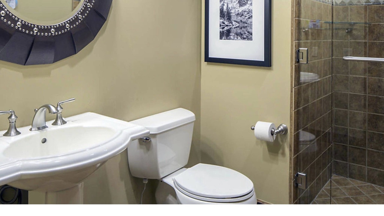 Photo of Bathroom in West End