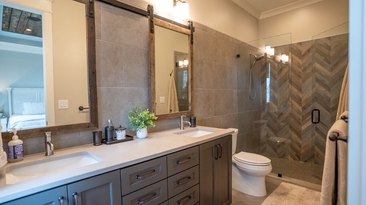 Photo of Bathroom in Lake Oconee