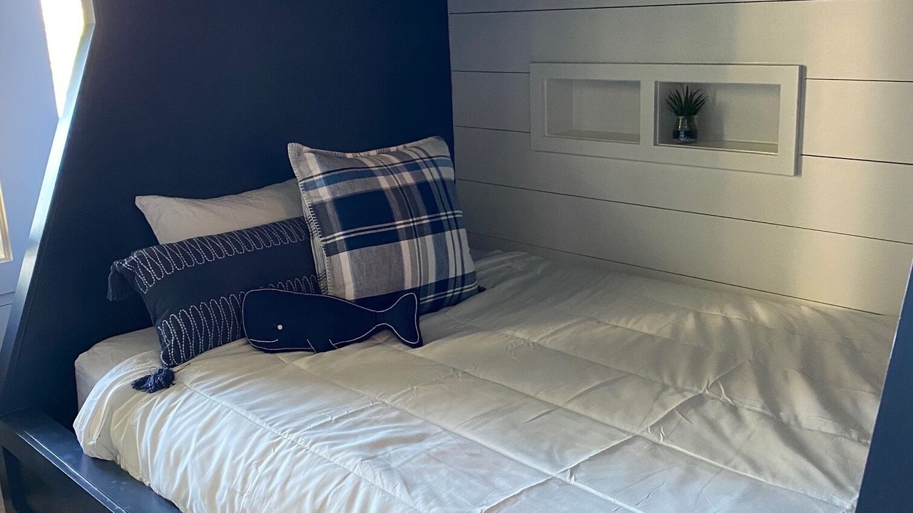 Photo of Bedroom in Lake Oconee