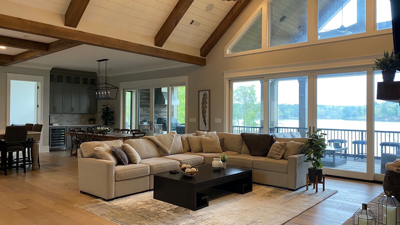 Photo of Livingroom in Lake Oconee