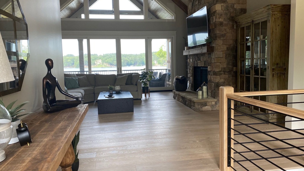 Photo of Livingroom in Lake Oconee