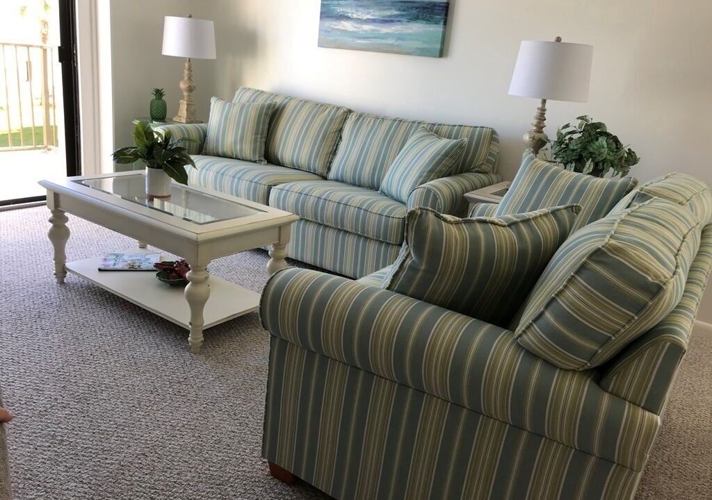 Photo of Livingroom in Crescent Beach