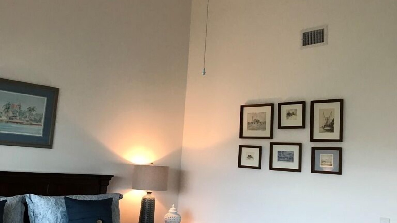 Photo of Bedroom in Crescent Beach