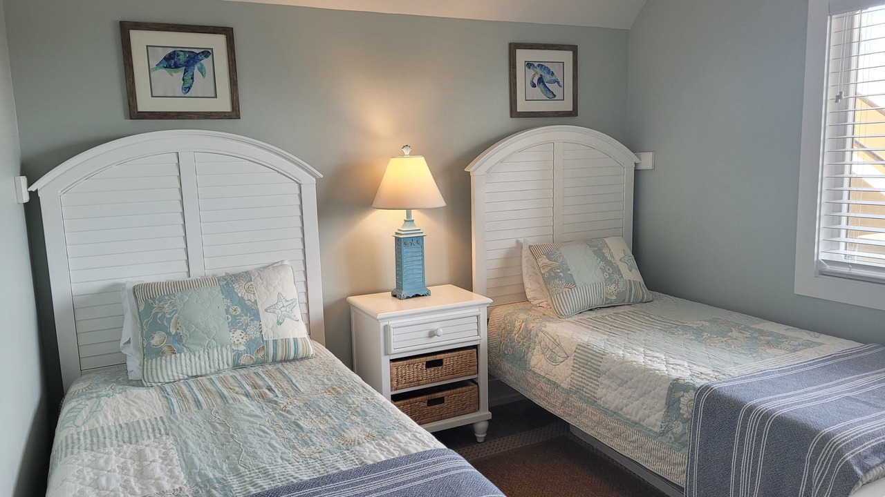 Photo of Bedroom in Crescent Beach