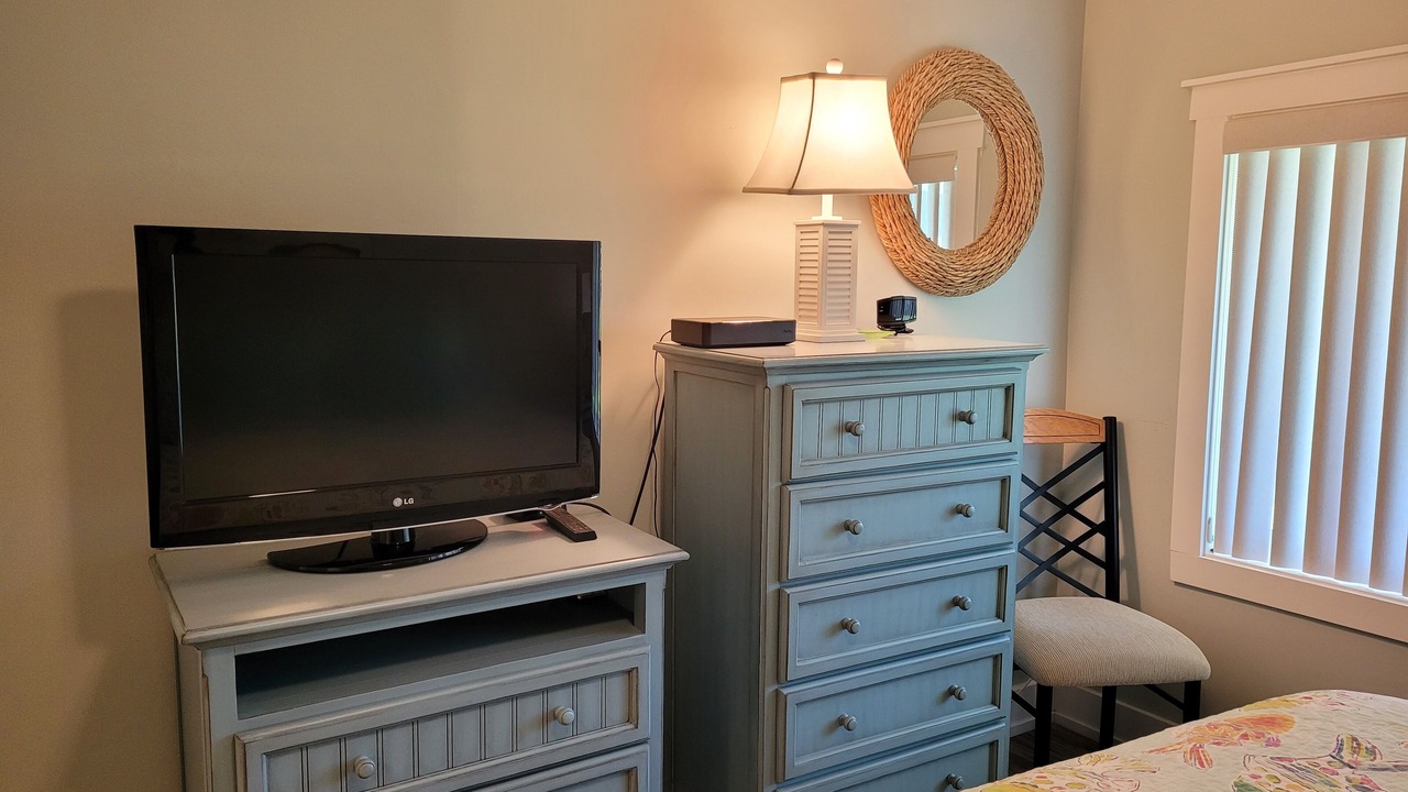 Photo of Bedroom in Crescent Beach