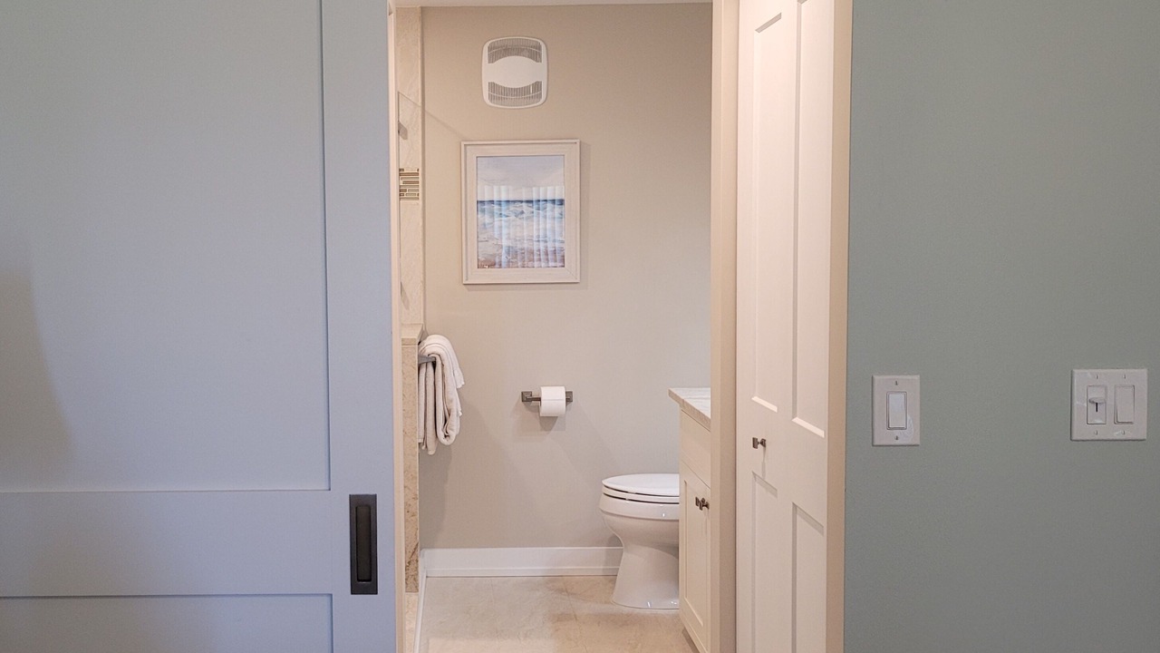 Photo of Bathroom in Crescent Beach