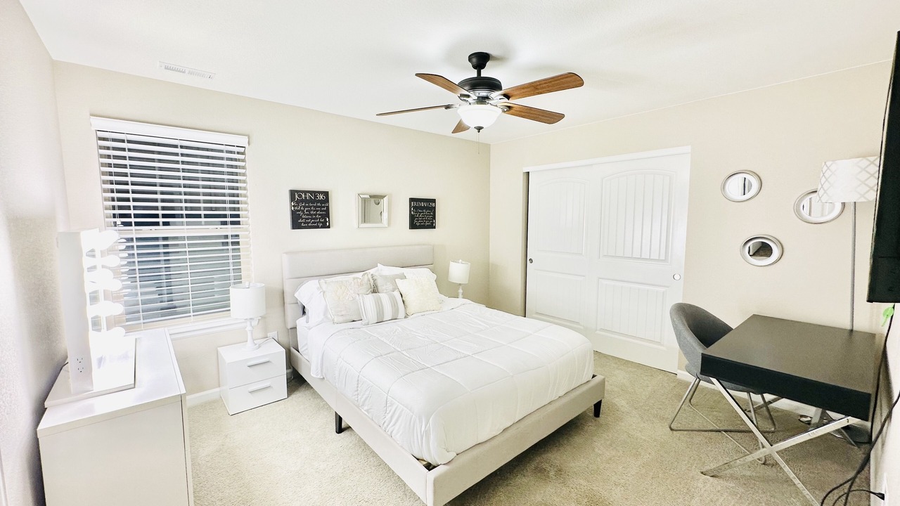 Photo of Bedroom in Arvada
