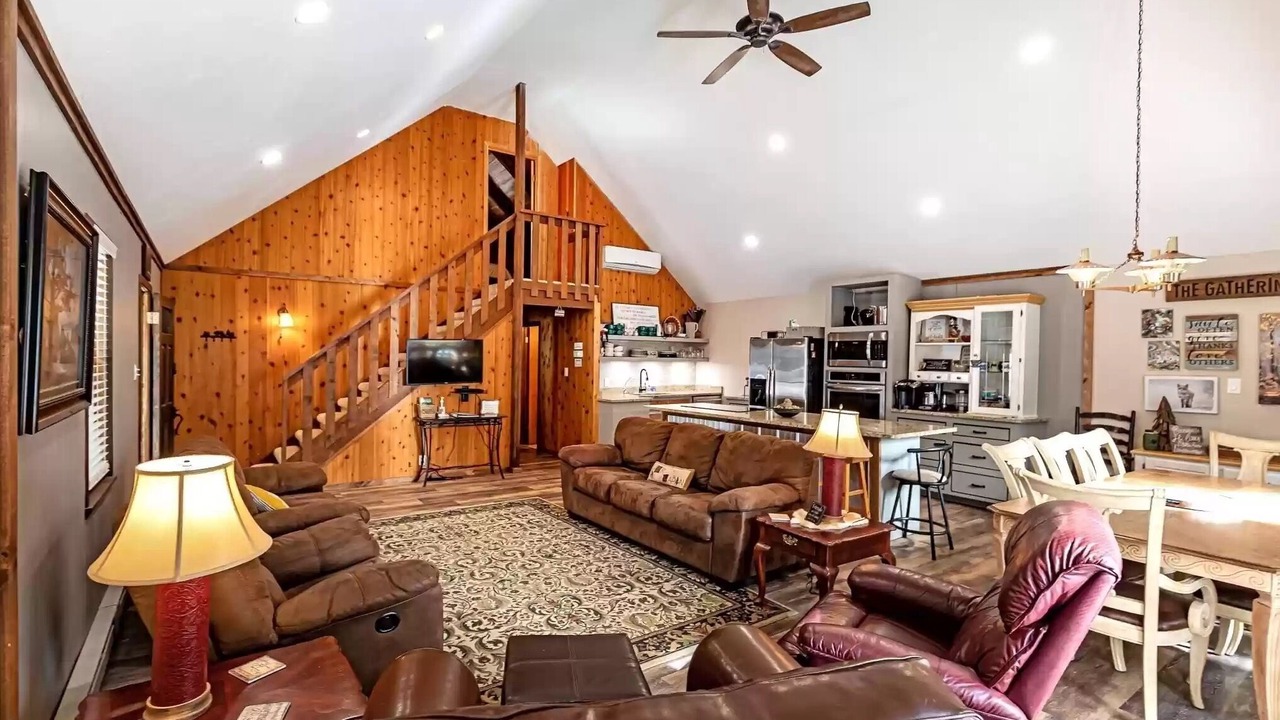 Photo of Livingroom in Cloudcroft