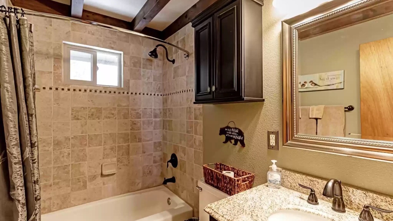 Photo of Bathroom in Cloudcroft
