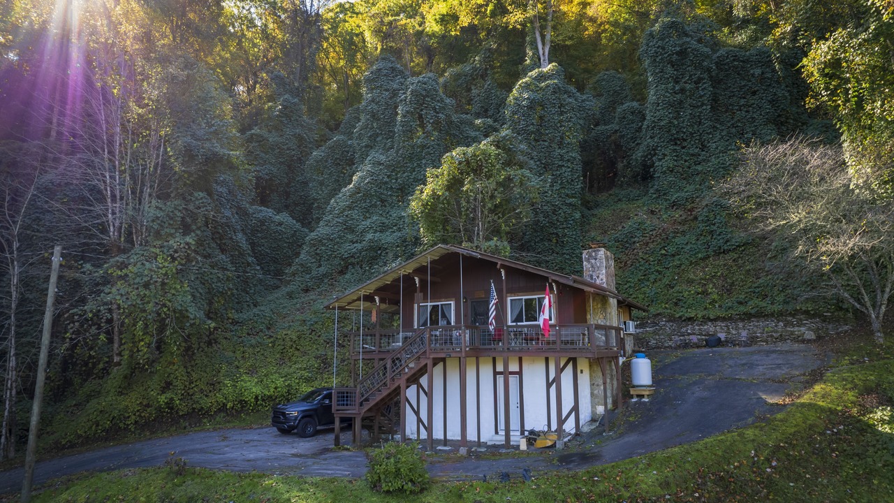 Photo of Outdoor in Fontana Dam