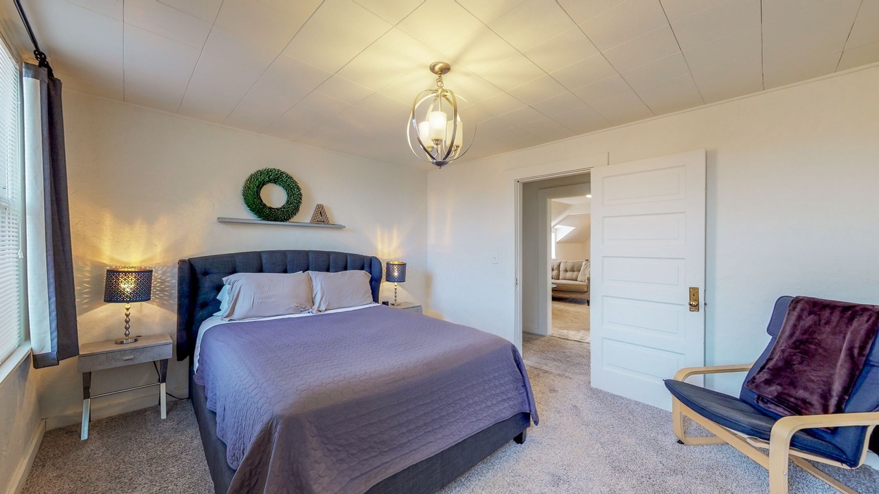 Photo of Bedroom in Eureka