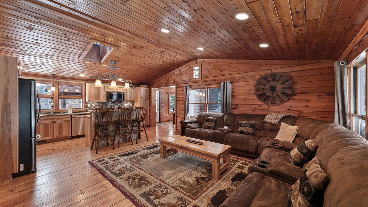 Photo of Livingroom in Warrensburg