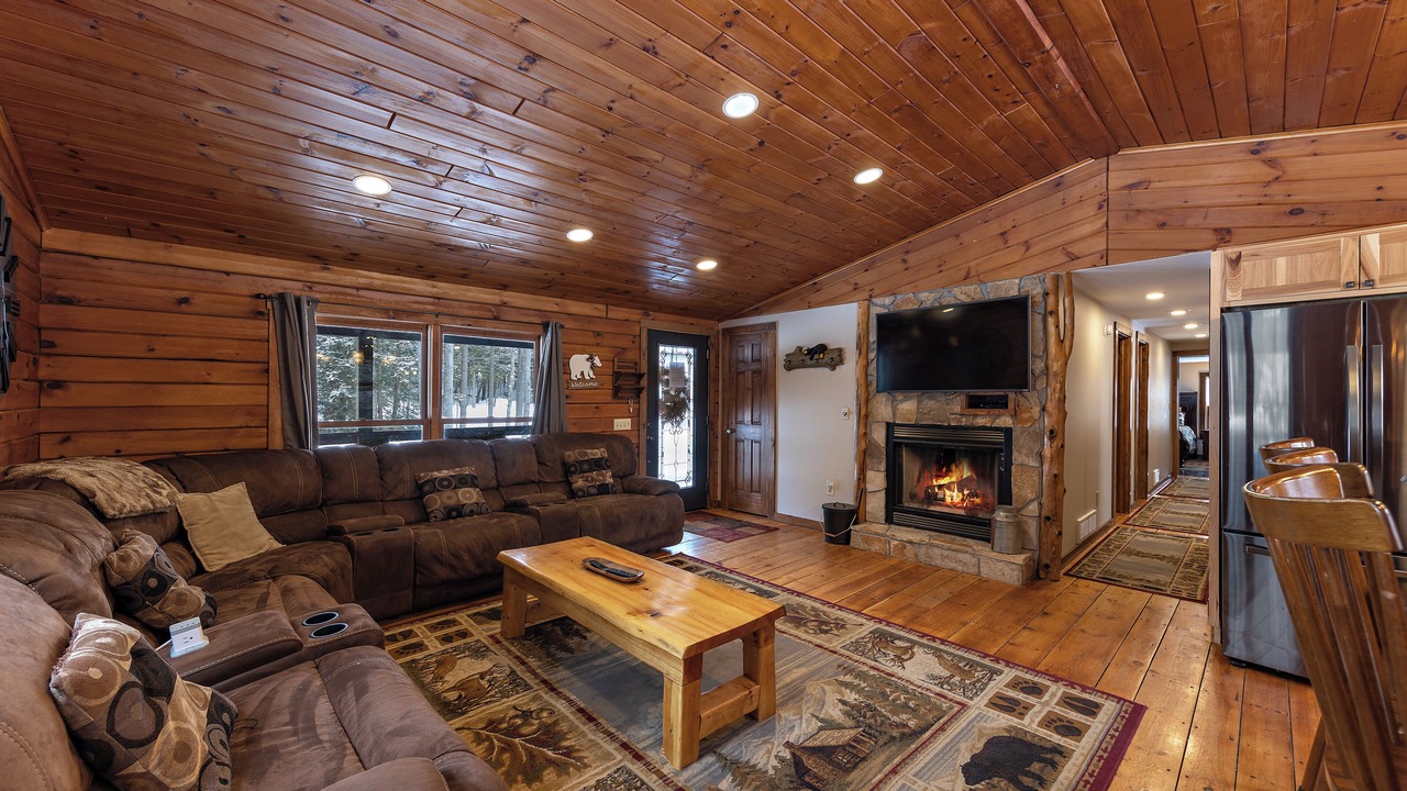Photo of Livingroom in Warrensburg