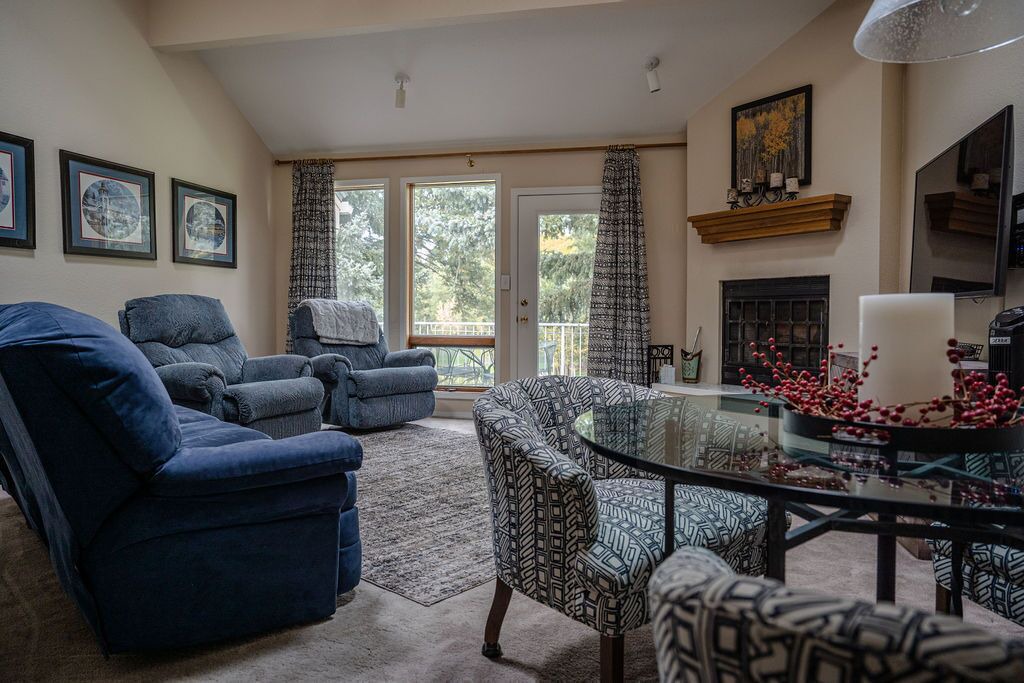Photo of Livingroom in Cloudcroft