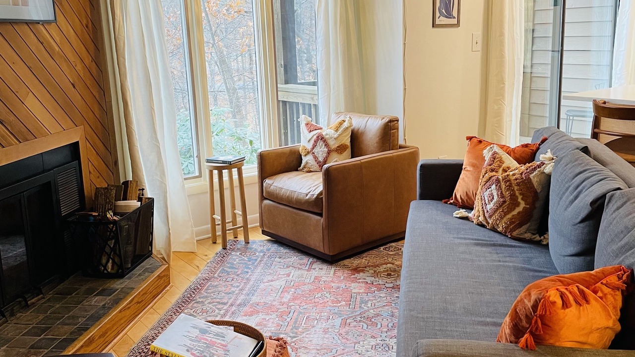 Photo of Livingroom in Wintergreen