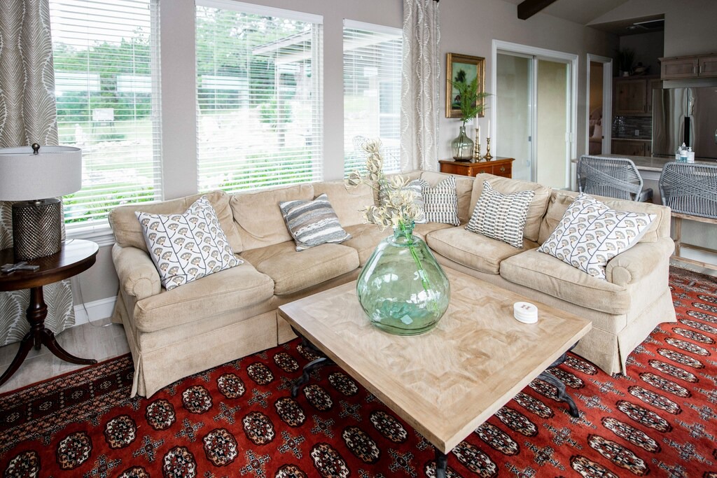 Photo of Livingroom in Spring Branch