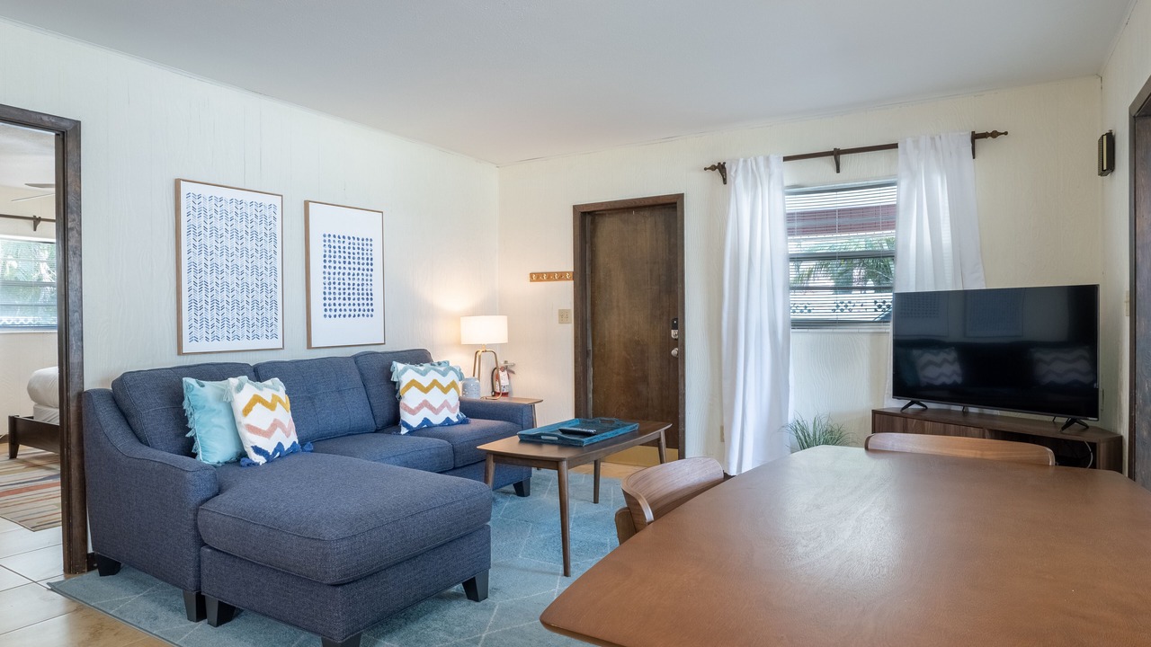 Photo of Livingroom in Bradenton Beach
