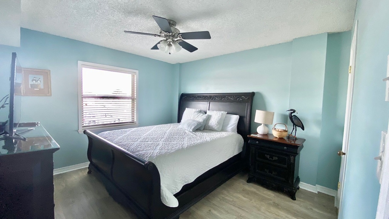 Photo of Bedroom in Orange Beach