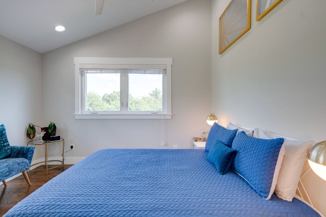 Photo of Bedroom in Cleveland Park