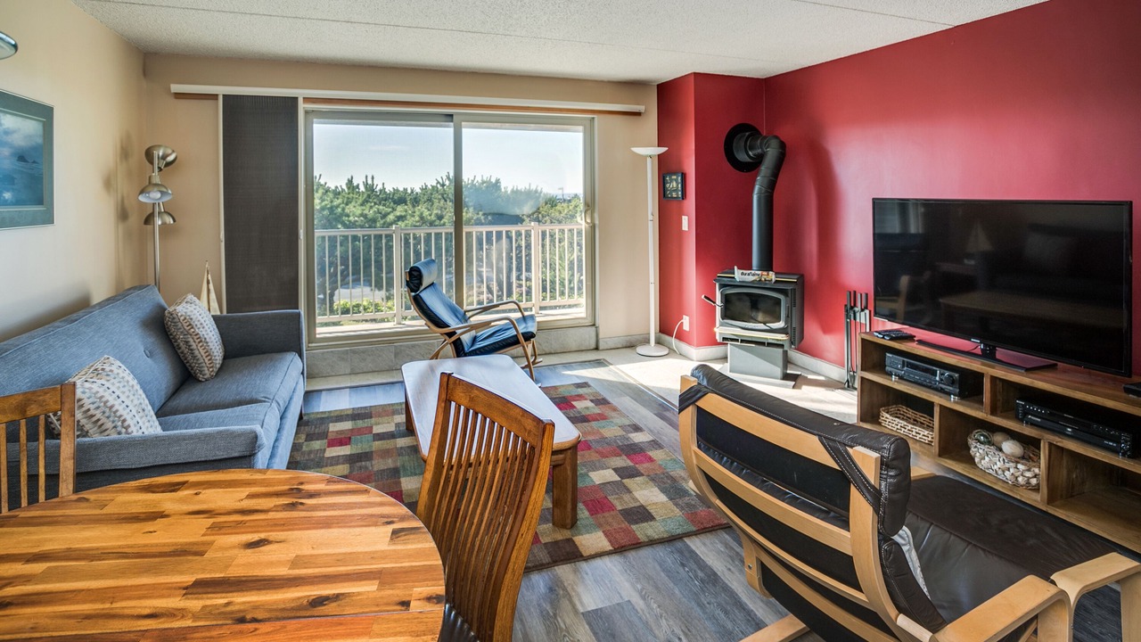 Photo of Livingroom in Gearhart