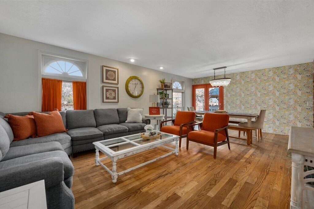 Photo of Livingroom in Orchard North