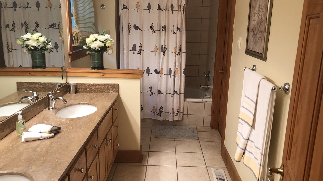 Photo of Bathroom in Spencer