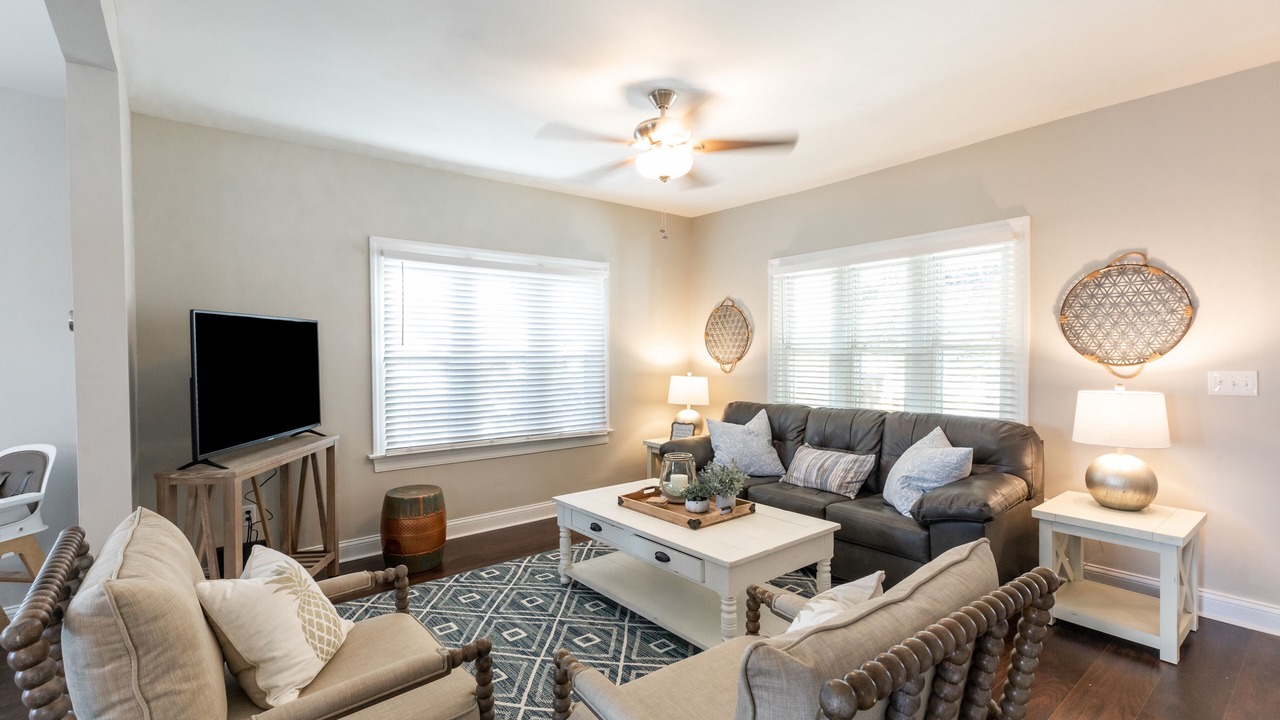 Photo of Livingroom in Latonia