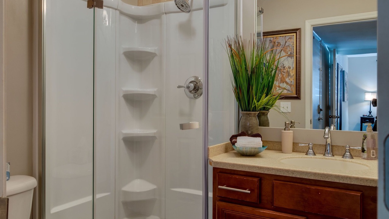 Photo of Bathroom in North Capitol