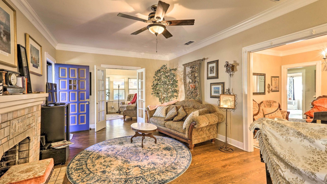 Photo of Livingroom in Wichita Falls