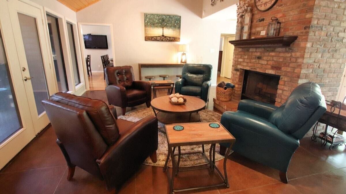Photo of Bedroom in Holly Lake Ranch