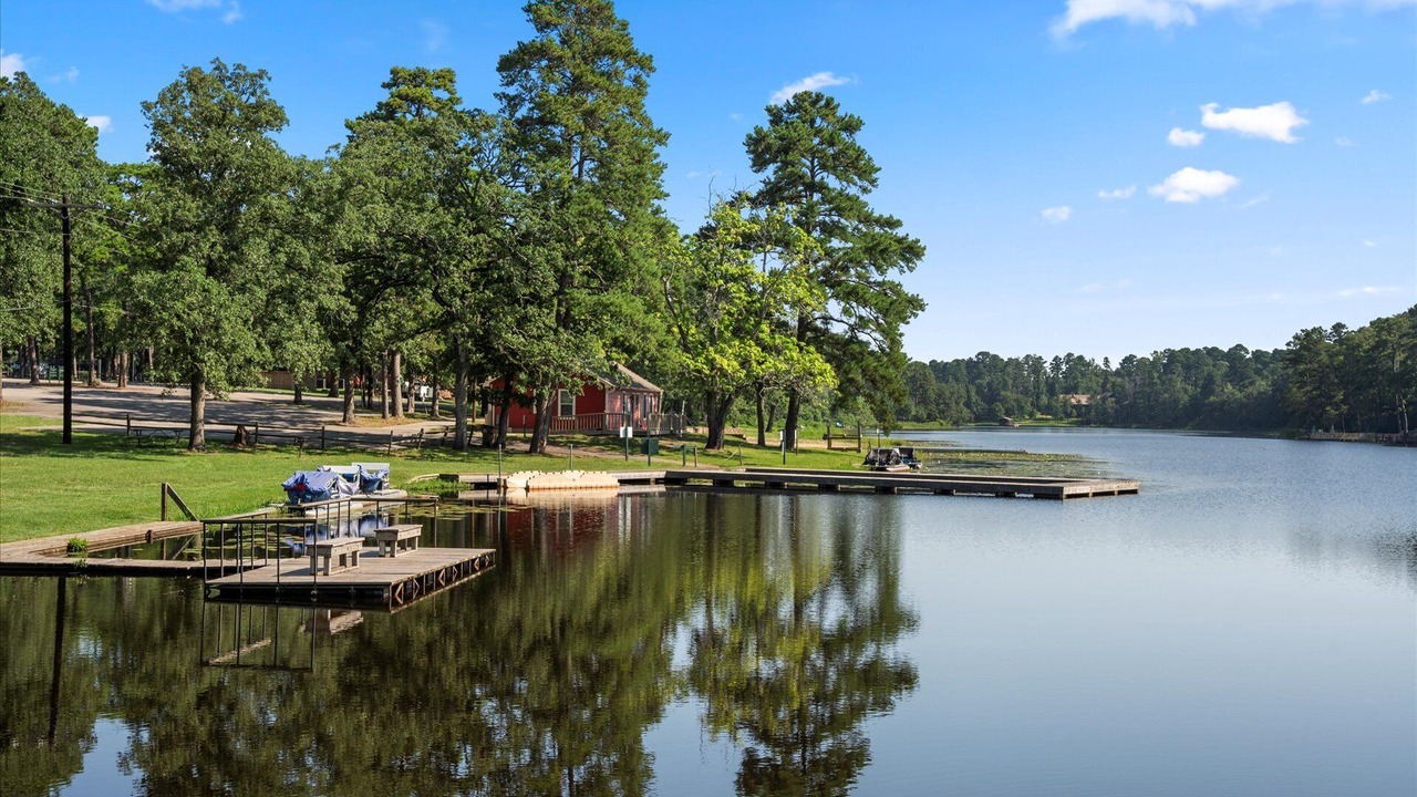 Photo of Outdoor in Holly Lake Ranch