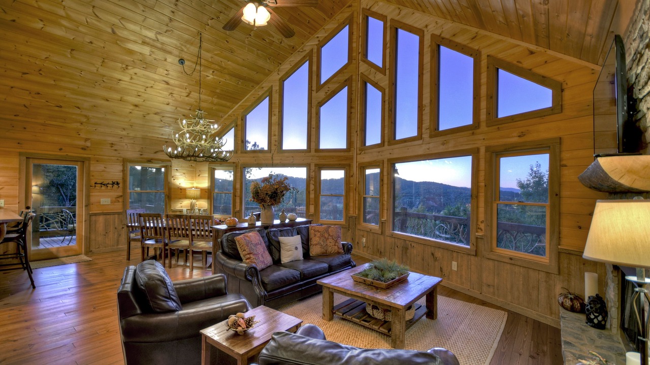 Photo of Livingroom in Ridges Over the Lake