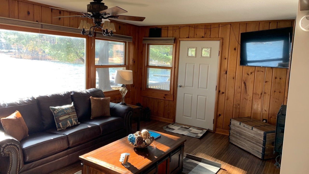 Photo of Livingroom in Minocqua