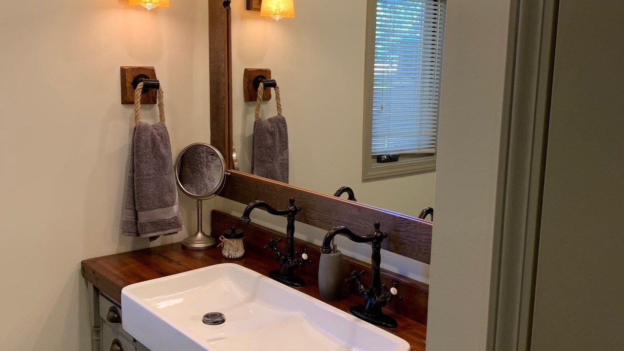 Photo of Bathroom in Minocqua