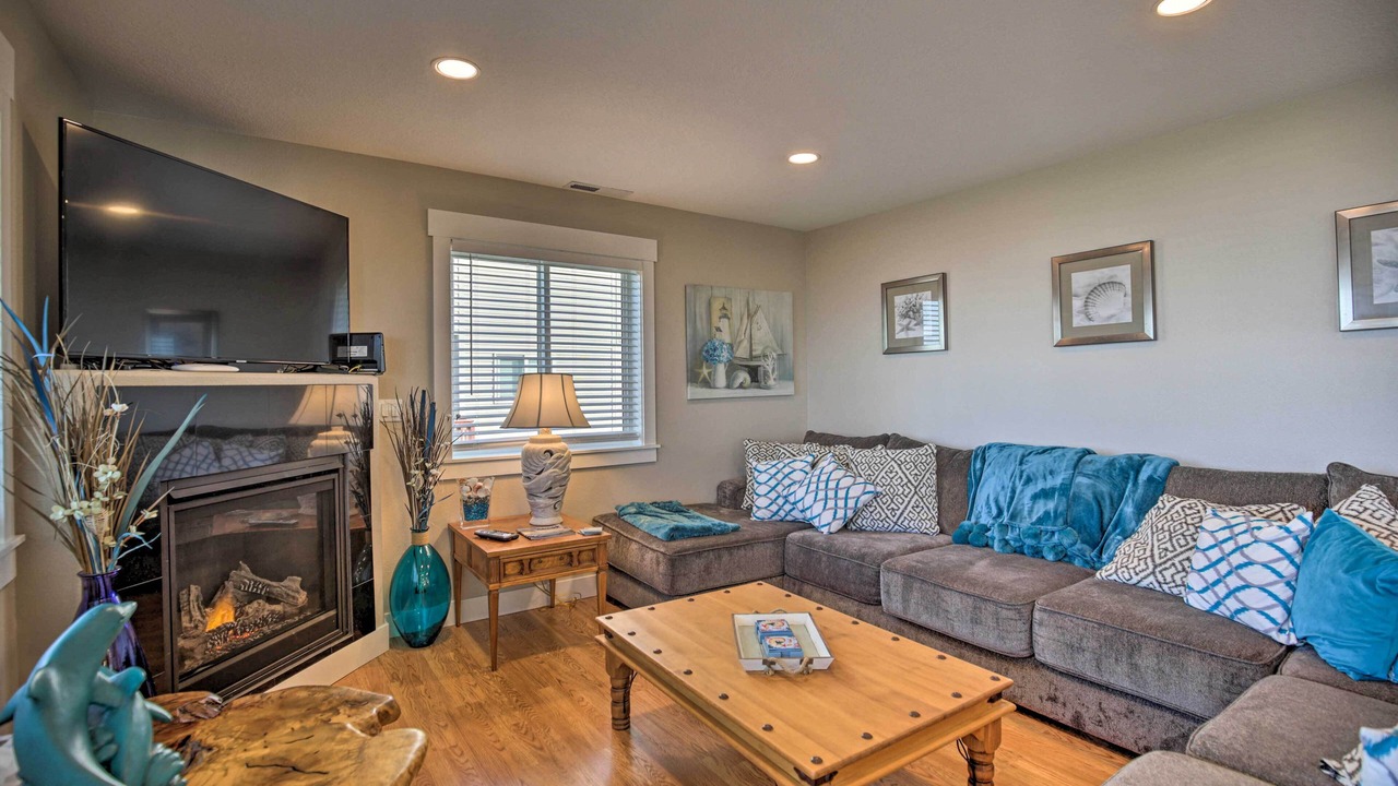 Photo of Livingroom in Lincoln City