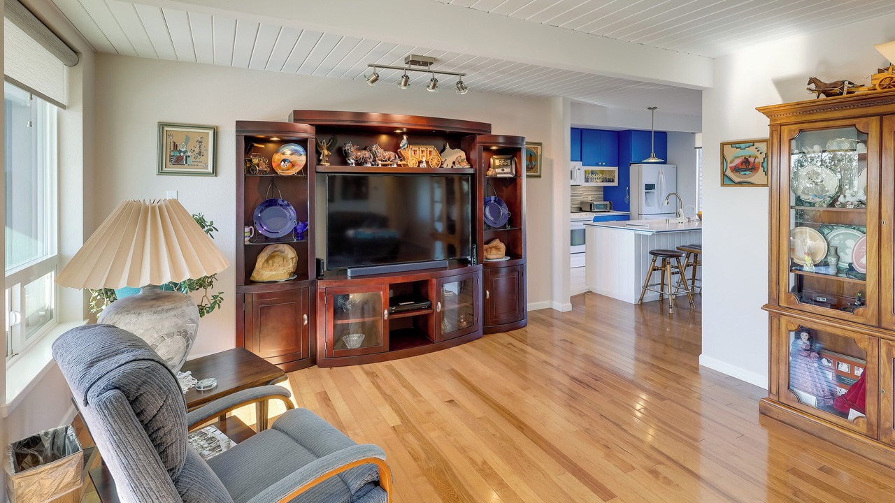 Photo of Livingroom in Farmington